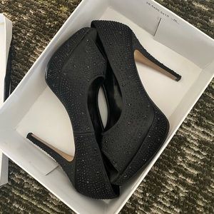 Studded Nine West Pumps